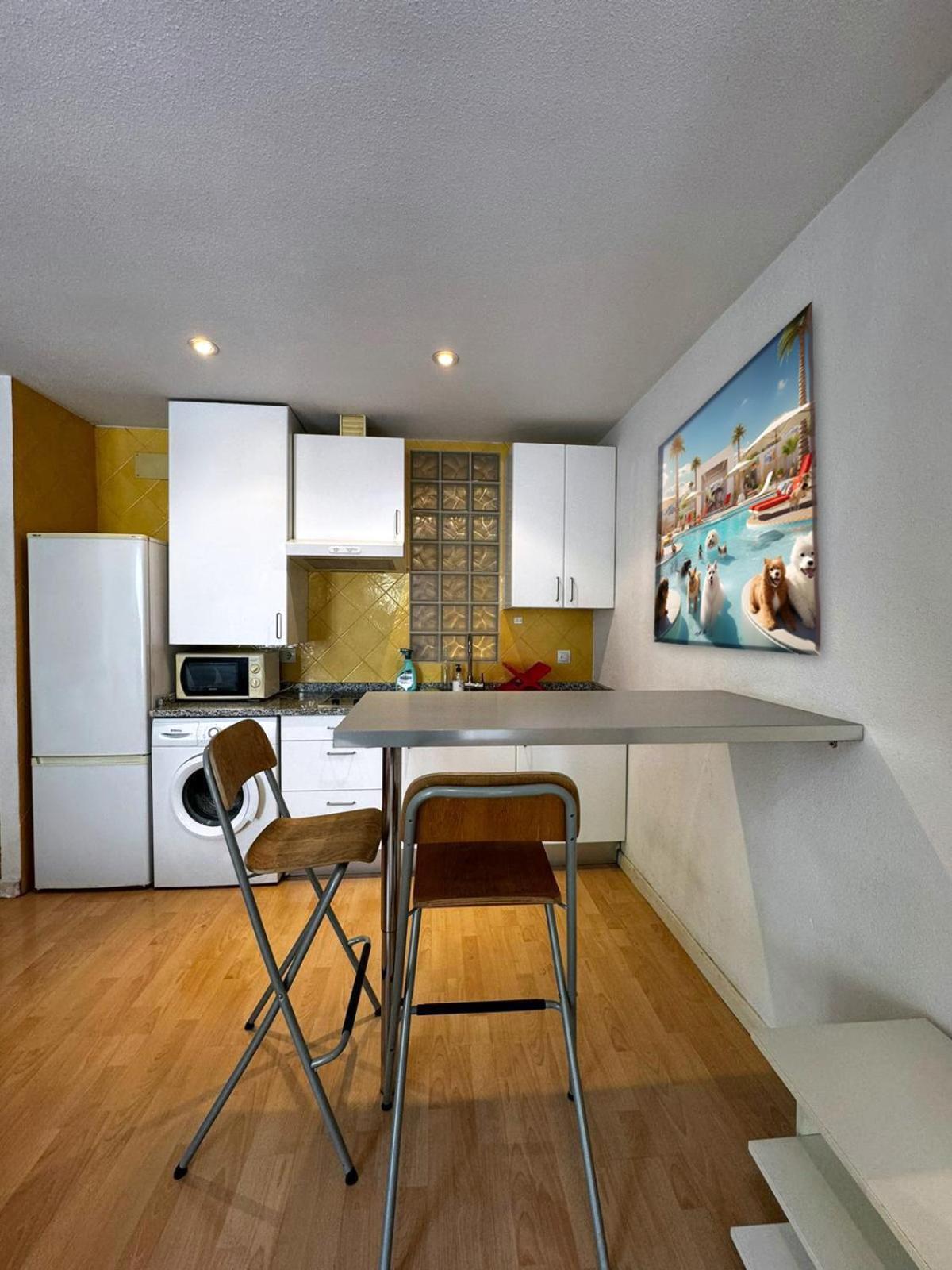 Prado Atocha Apartaments Madrid Exterior foto